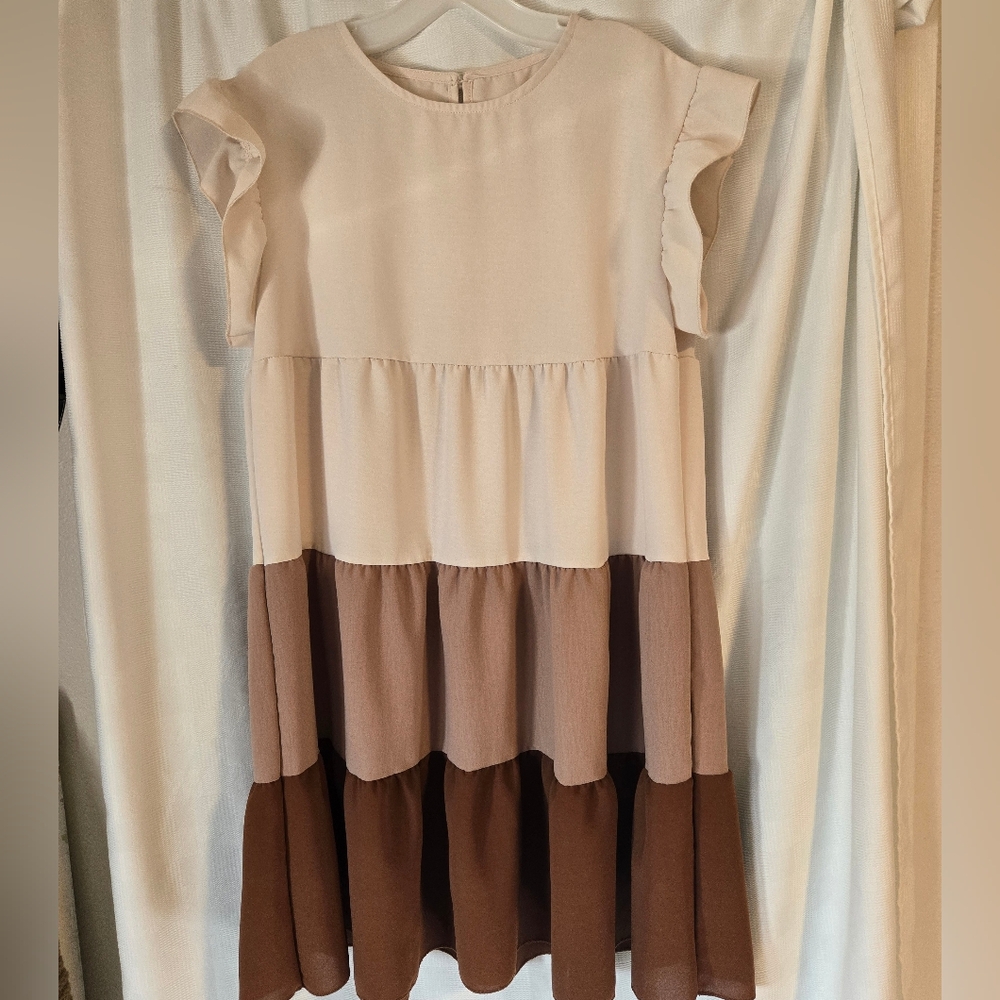 SHEIN Cream and Brown Tiered Women's Dress